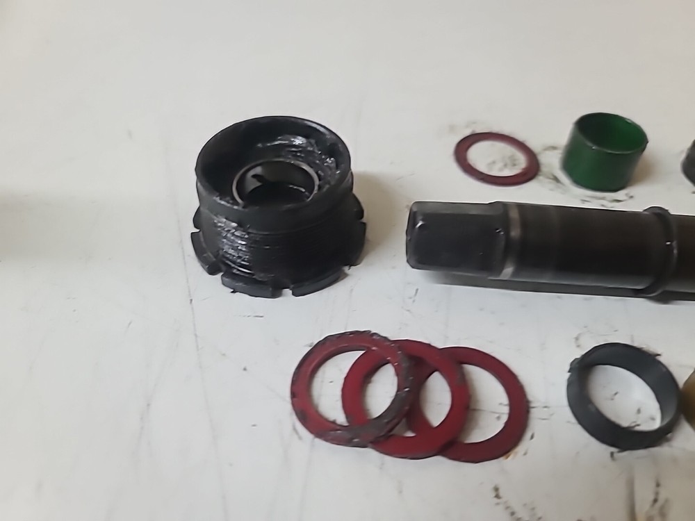 Vintage Real Design Bottom Bracket 107mm