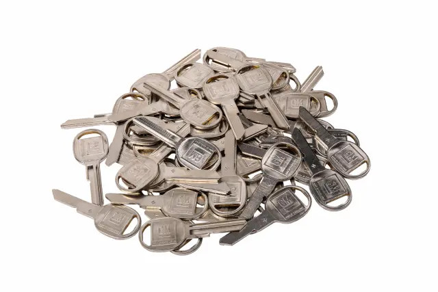 Genuine GM Door Lock Key 01154607