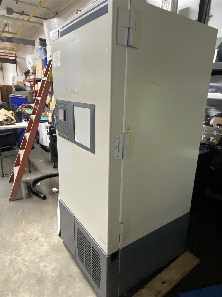 Thermo Scientific Revco UXF Freezer