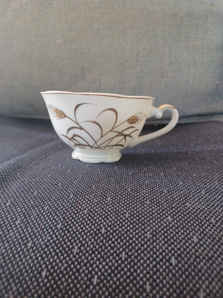 Lefton Vintage China Cups White/Gold Wheat Pattern