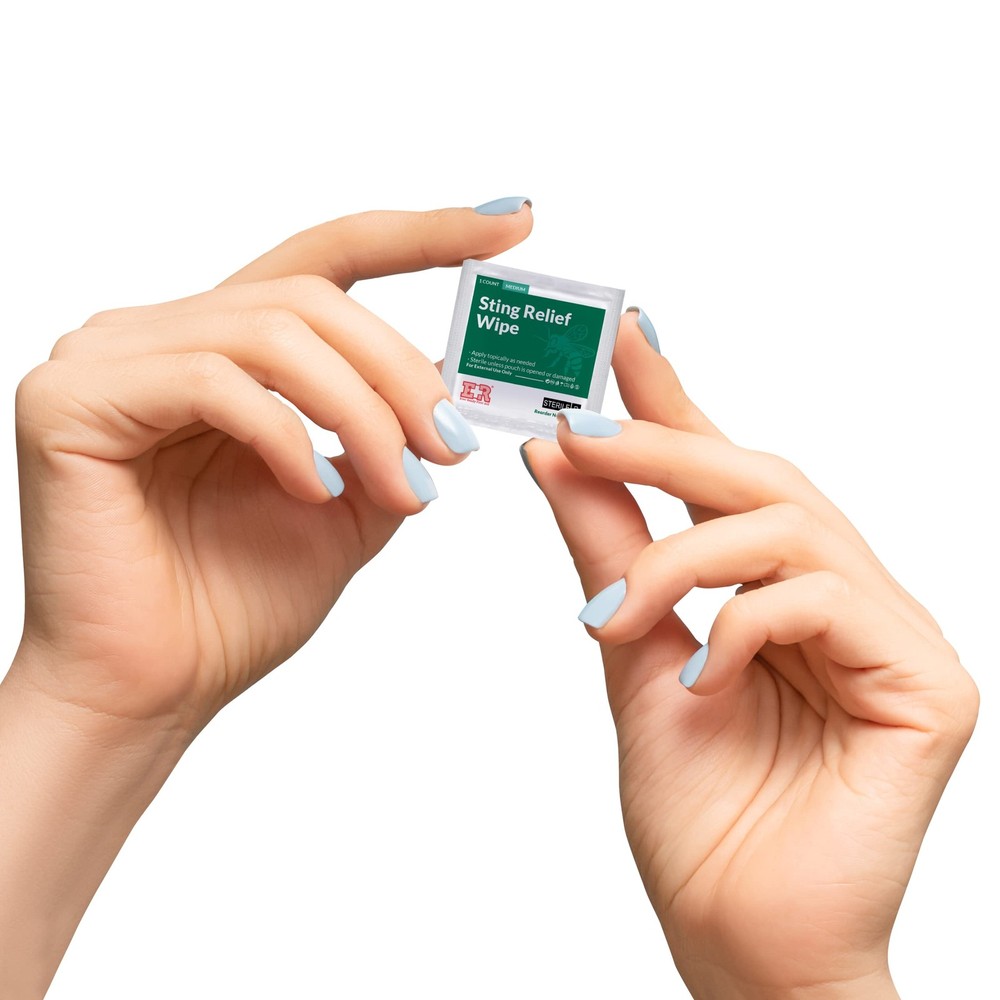 First Aid Sting Relief Wipes 100 Count Ever Ready
