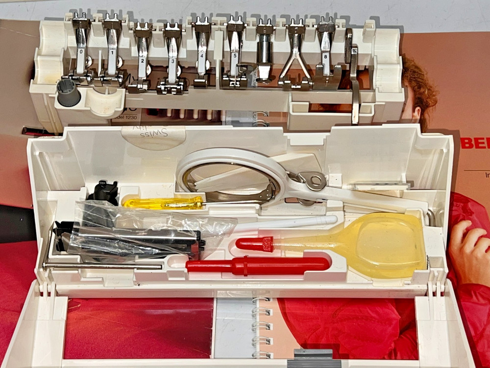 Bernina 1230 Sewing Machine