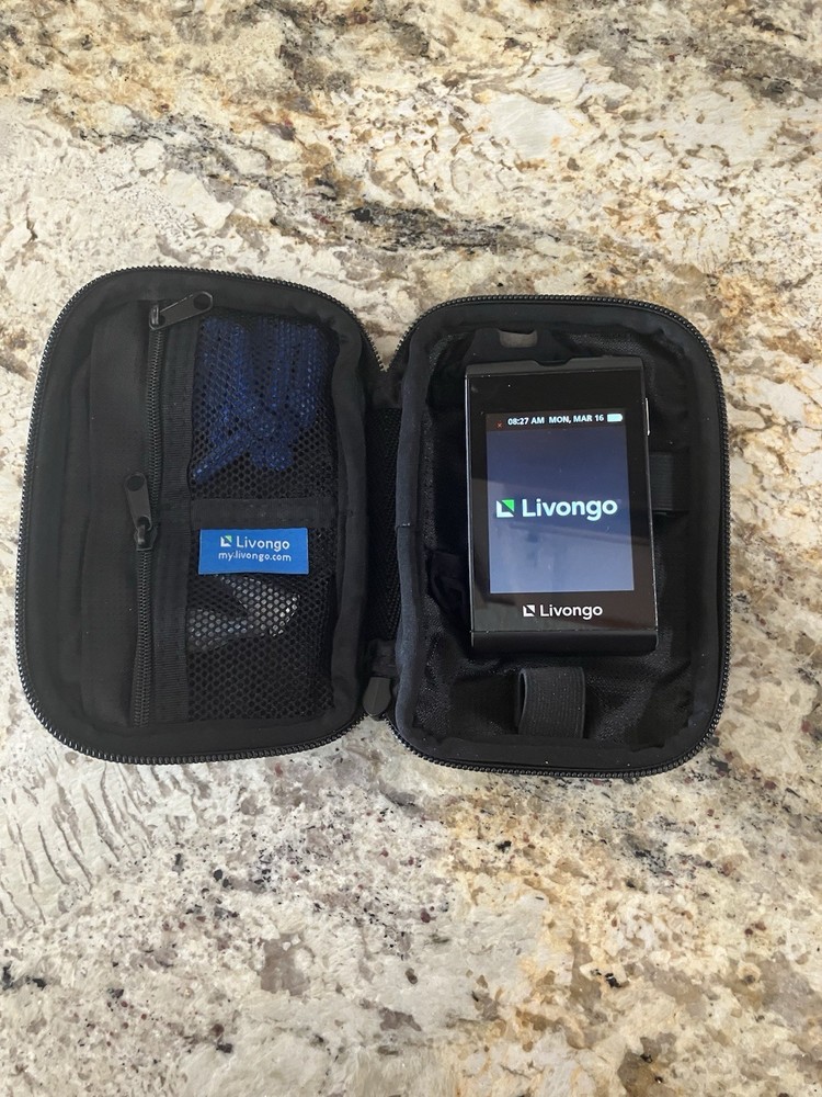 Livongo Blood Glucose Touchscreen PreOwned Case And Charger