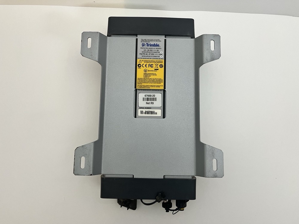 ONE TRIMBLE NET R9 (See Description)