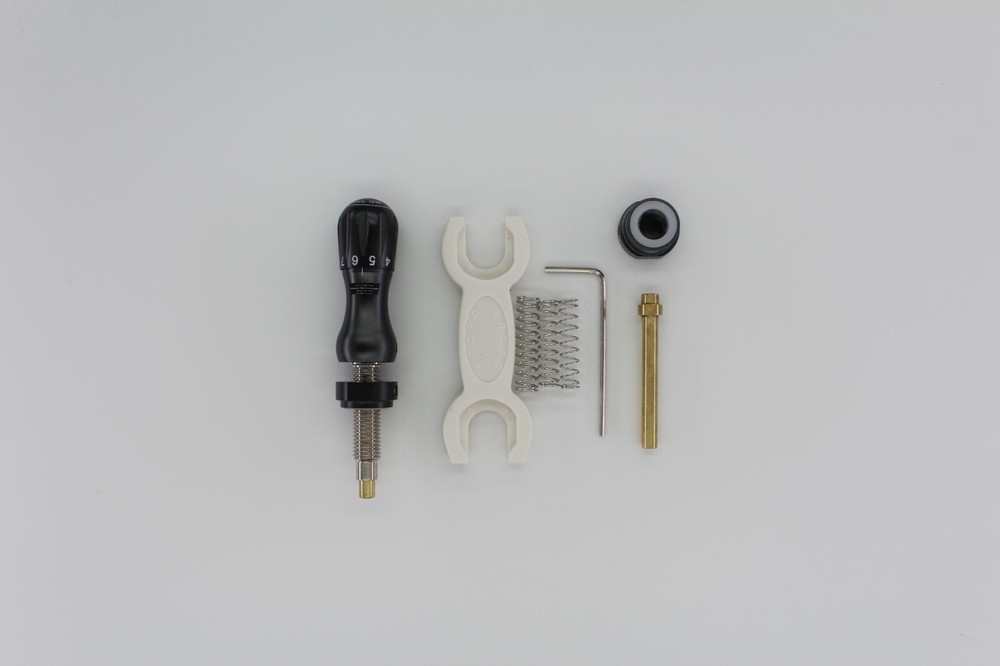 Decut Archery Plunger JANUS