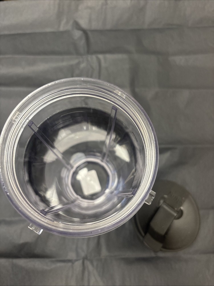 32oz Replacement Nutri Ninja Cup with Sip & Seal Lid EUC