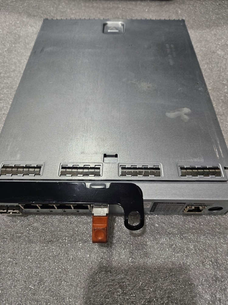 Dell PowerVault MD32 Series E02M iCSI SAS 0770D8 4-Port RAID Controller Module