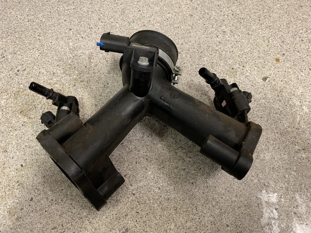 2013 Can-Am Outlander 650 XT Intake Manifold w/ Injectors, Sensor