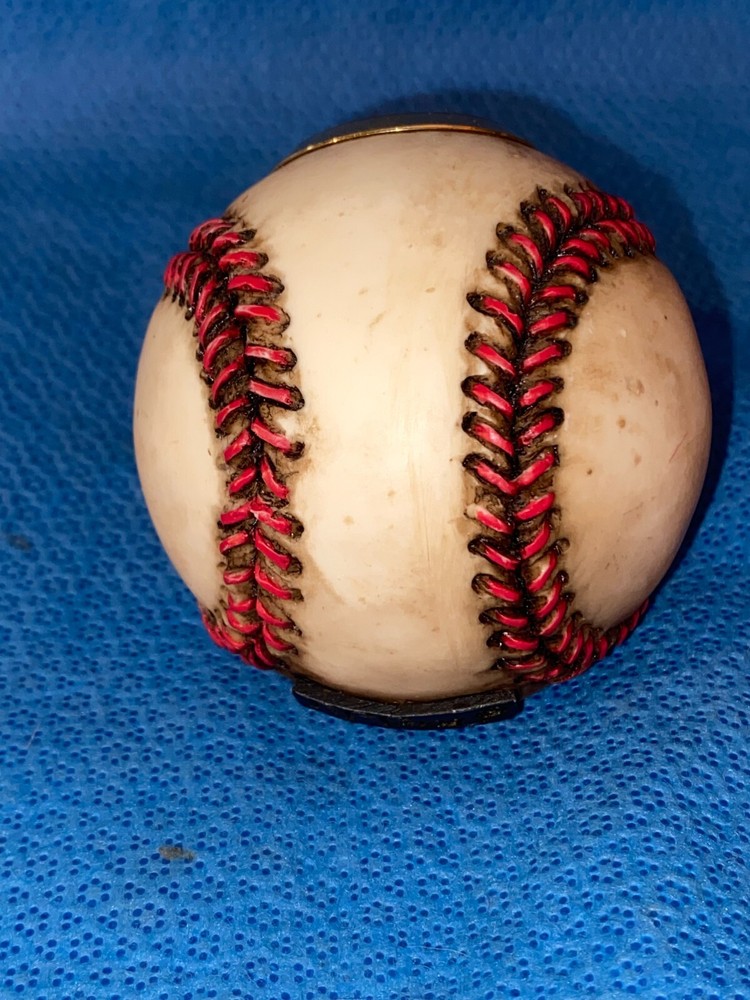 SS Sarna Baseball Desk Clock