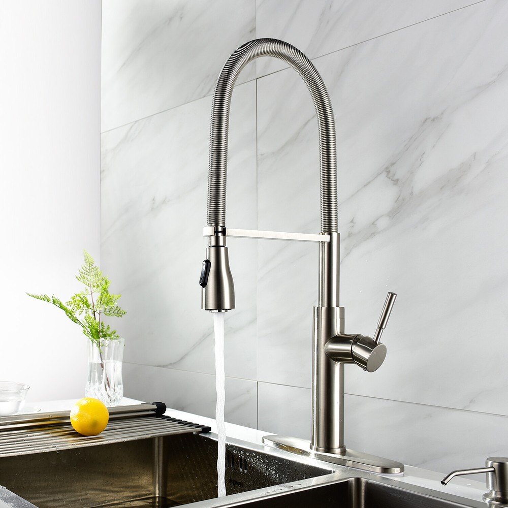 Single-Handle Spring Spout Kitchen Sink Faucet with Pull Down Sprayer