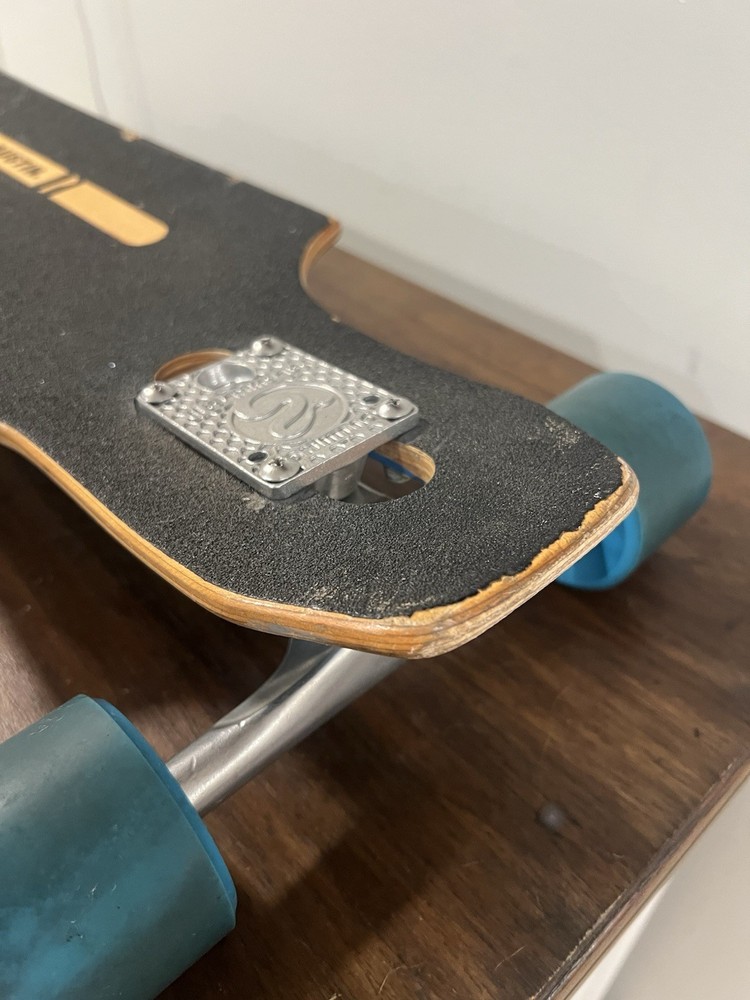 Bustin NYC Custom 33" Longboard Skateboard 2011 ishtar bäcklund Graphics *READ*