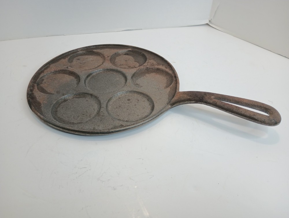 Norpro Cast Iron Round Plett Pan #3117