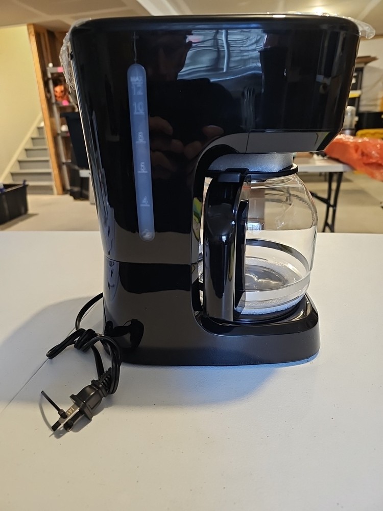 Coffee Maker, New, Open Box Mainstays 12 Cup Programmable