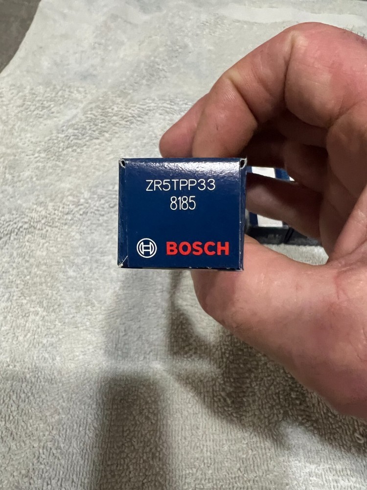 Spark Plug Bosch ZR5TPP33