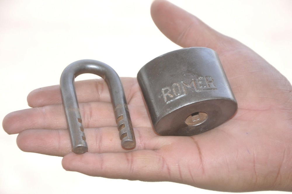 Vintage Iron Handcrafted ROMER Brand Solid Heavy Padlock