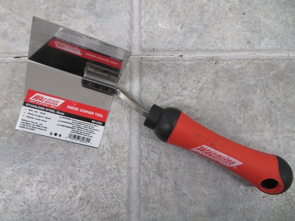 WAL BOARD TOOLS 4 in x 3.5 in INSIDE CORNER TOOL