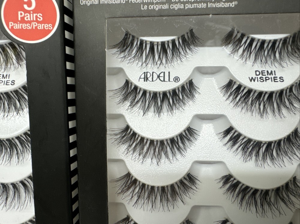 ardell wispies feathered lashes 10pairs