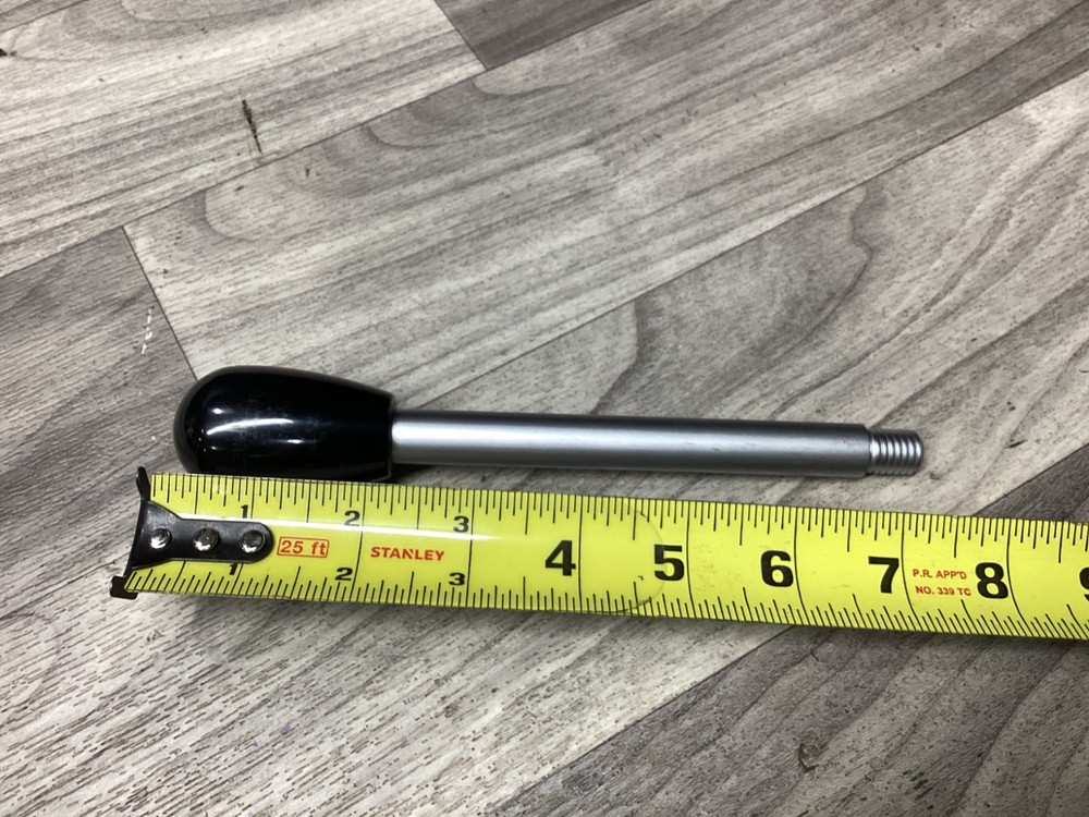 GEAR LEVEL HANDLE #126N24*SI