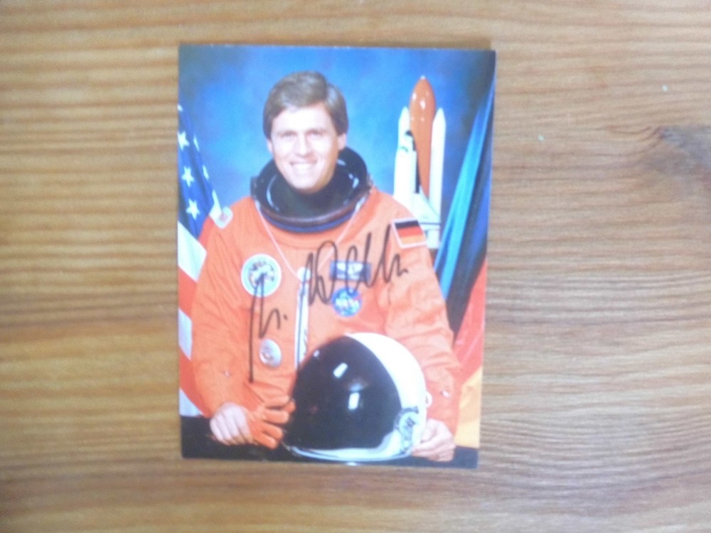 Original Prof. Dr. Ulrich Walter - Space