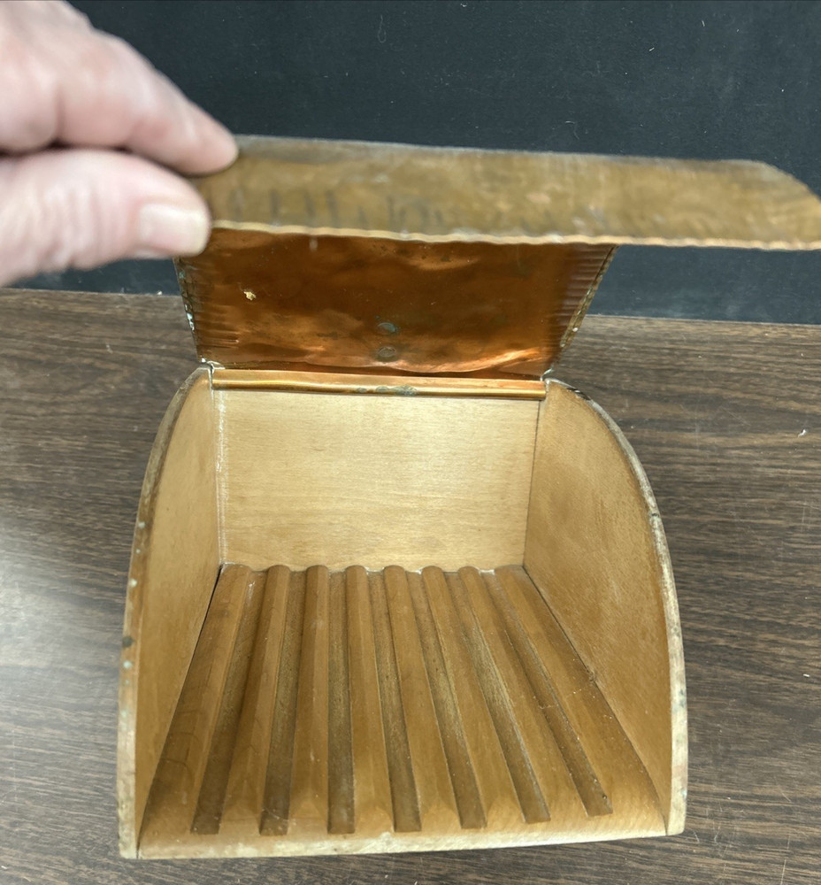 VTG Wood Bread Roll Warmer Box Hammered Copper Lid Handle