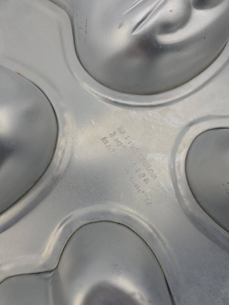 Vintage Wilton Baking Pans Set