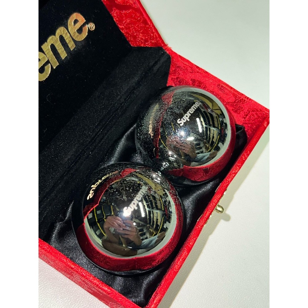 Supreme FW15 Boading Balls