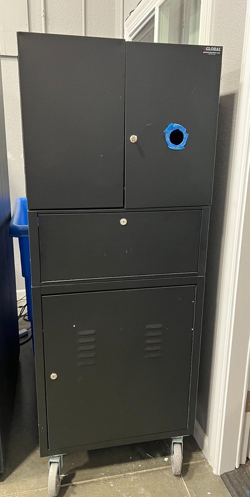 Global Industrial™ Mobile Fold-Out Computer Security Cabinet, Black