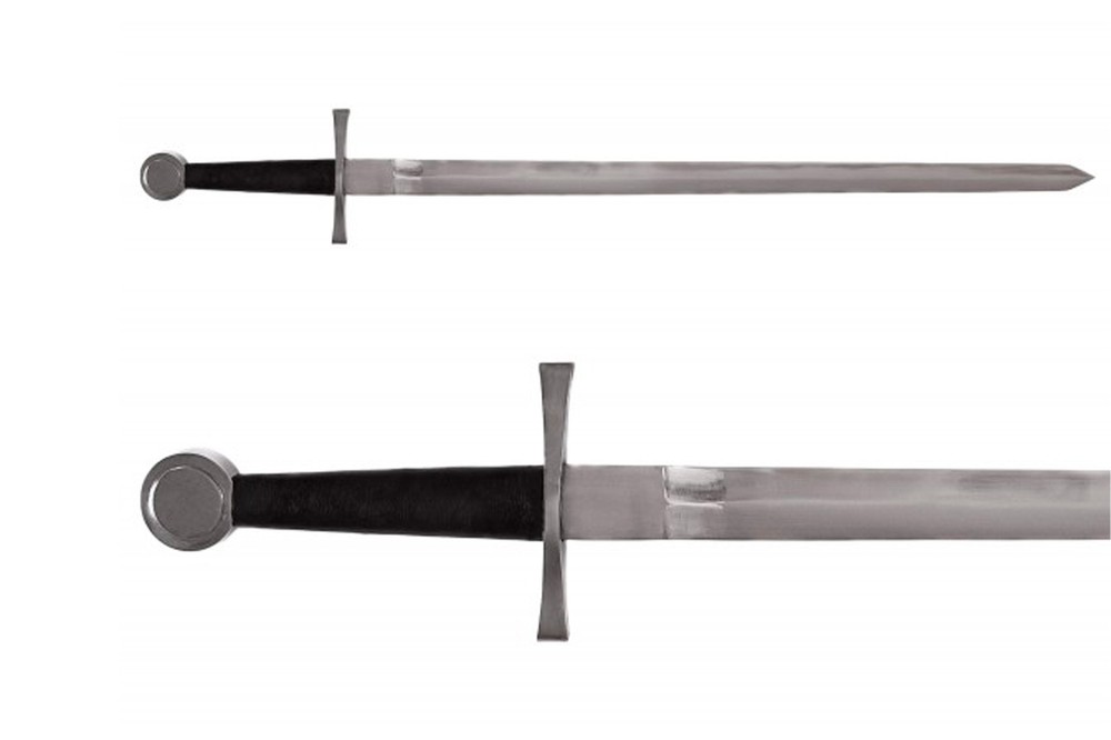 Medieval one-handed sword with disc-shaped knob