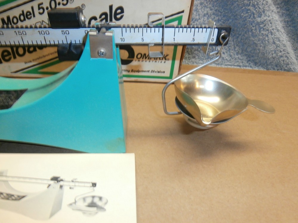RCBS MODEL 505 POWDER / RELOADING SCALE 5-0-5