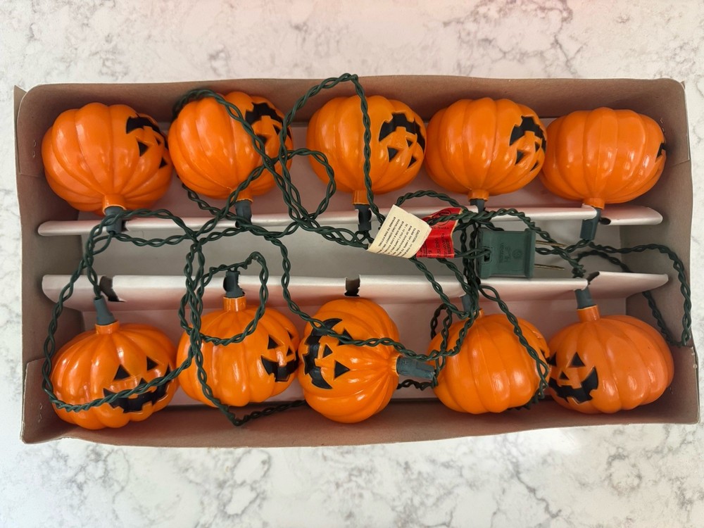 Halloween 10 Light Set Jack-O-Lanterns. Tested