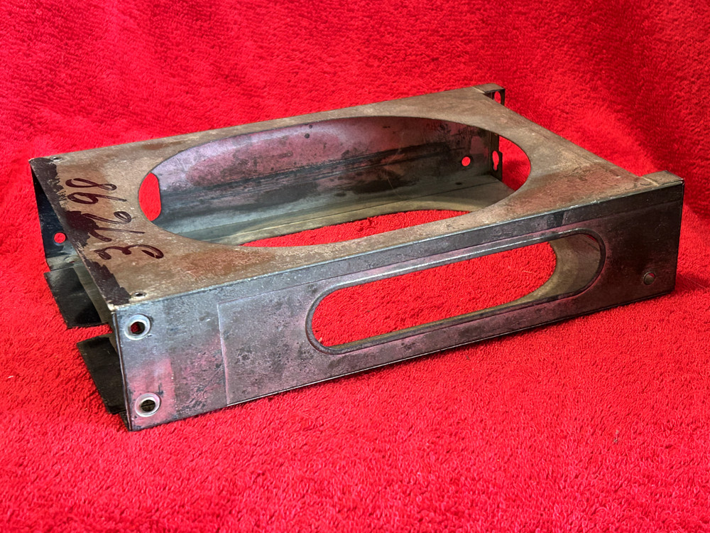 MOUNTING TRAY FOR KING KX 155 NAV/COMM