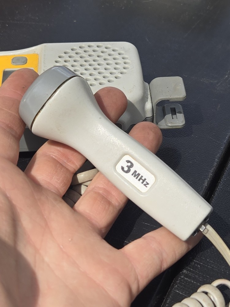 Mckesson Lumeon 1159 with 3MHz Probe AS IS POWERS ON