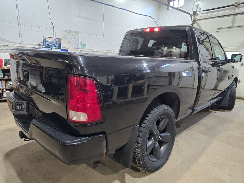 RAM1500 2018 Air Shutter 624724