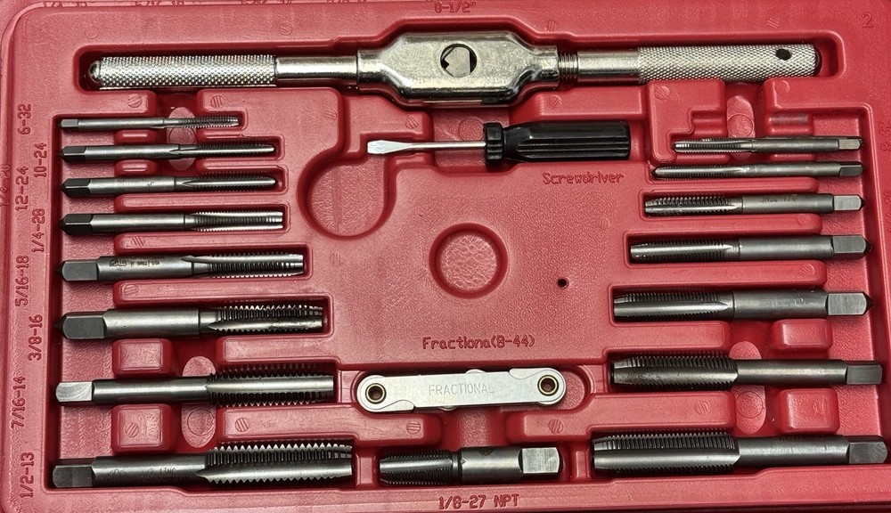 MAC Tools TD41SAES-US 41-PC. SAE Tap and Hex Die Set