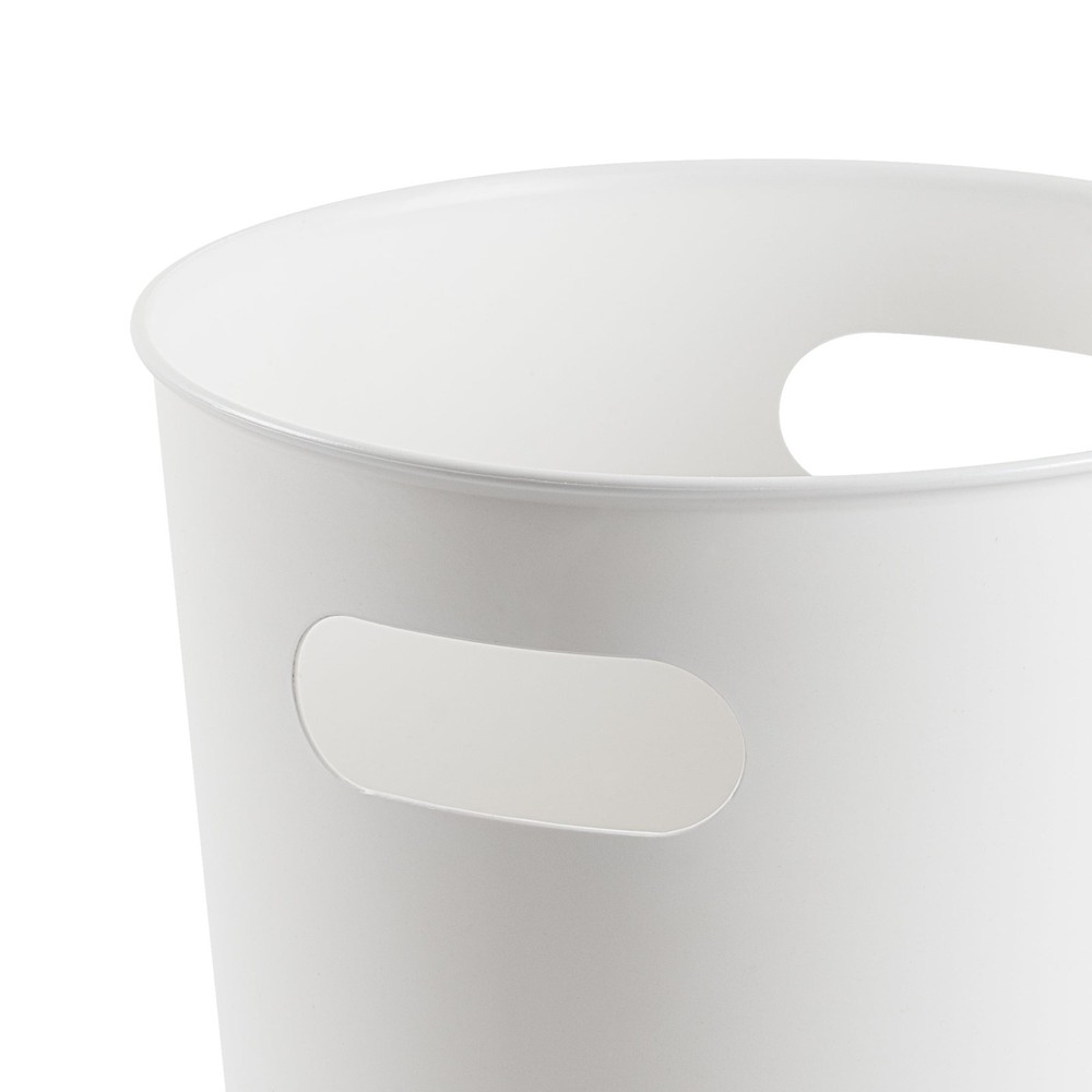 Basic Plastic 2.64 Gallon Wastebasket in White for Bathroom, Bedroom or Office