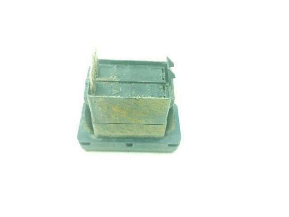 12 Bob Cat 3400 (Ranger Diesel) Drive Mode Switch Control Button