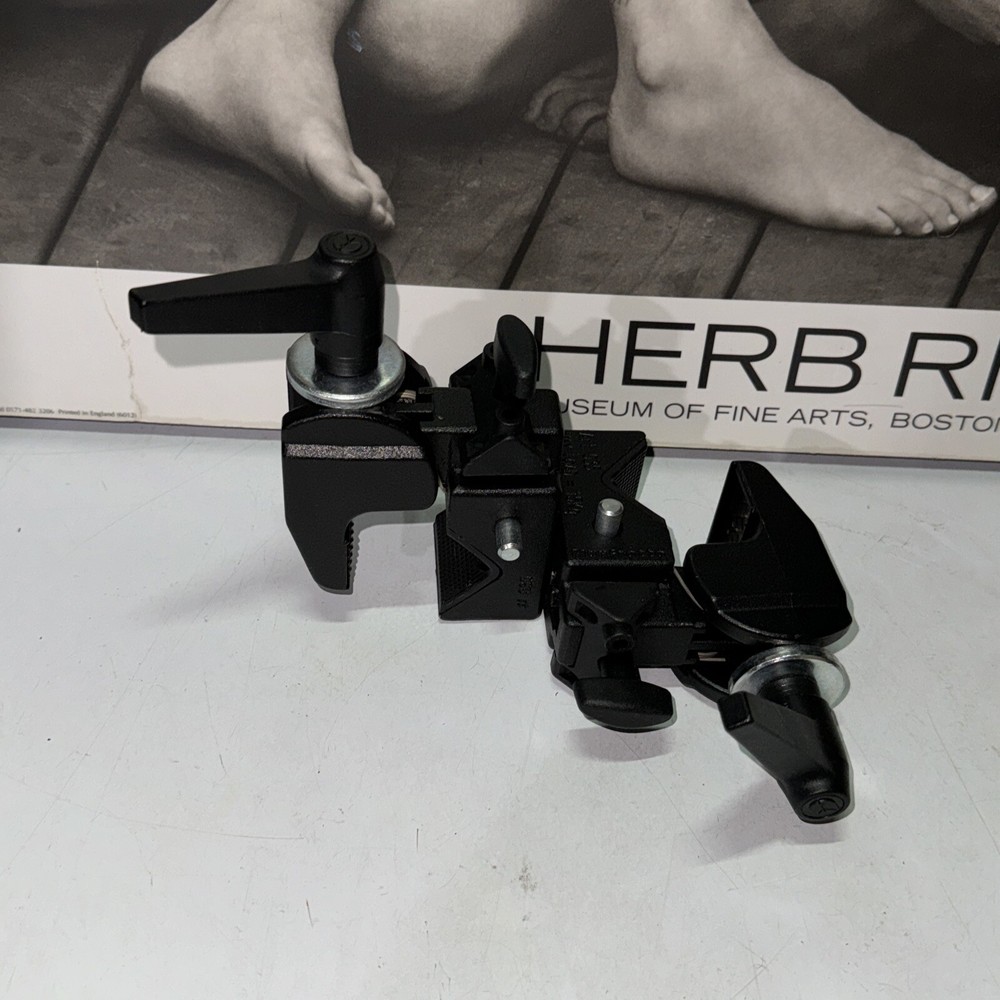 Manfrotto 035 Double Super Clamp - Black - Married