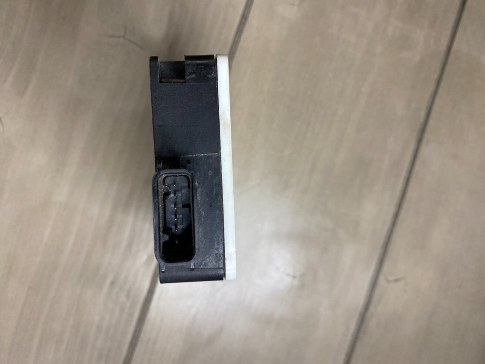 Blind Spot Detection System Warning Sensor - Mercedes-Benz (000-905-25-04)