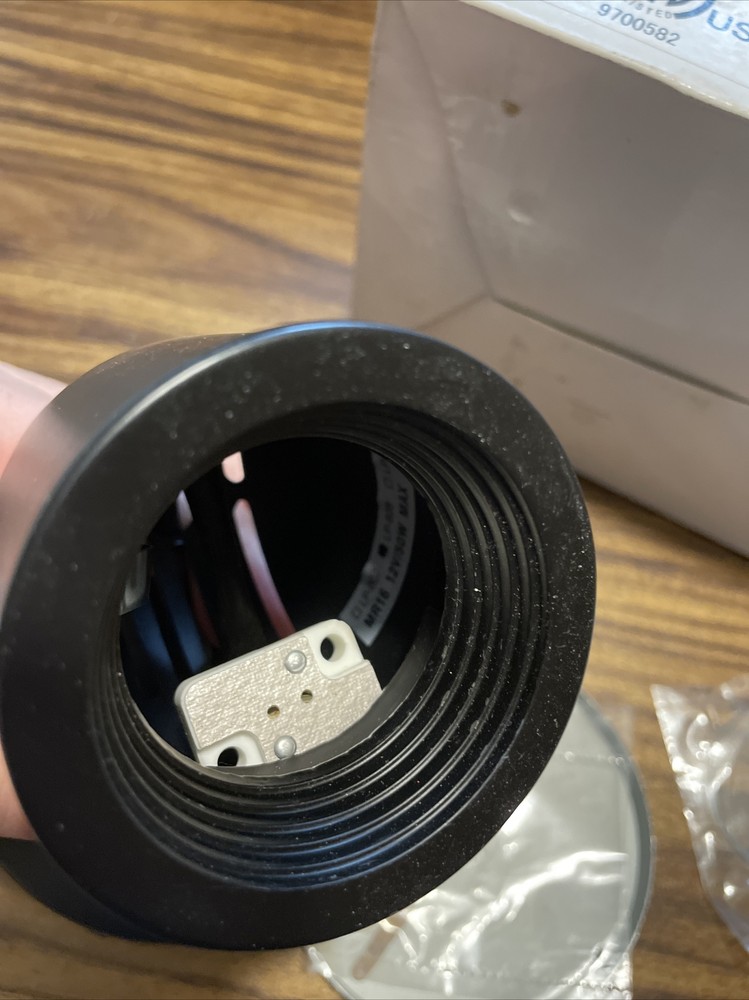 NEW WAC LIGHTING LP-808-WT HALOGEN SURFACE MOUNT LOW VOLT *READ*