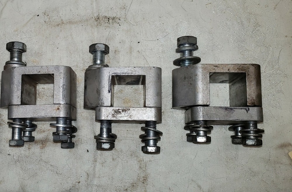 Panhard Bar / A-Arm / Shock Mount ............................................DW