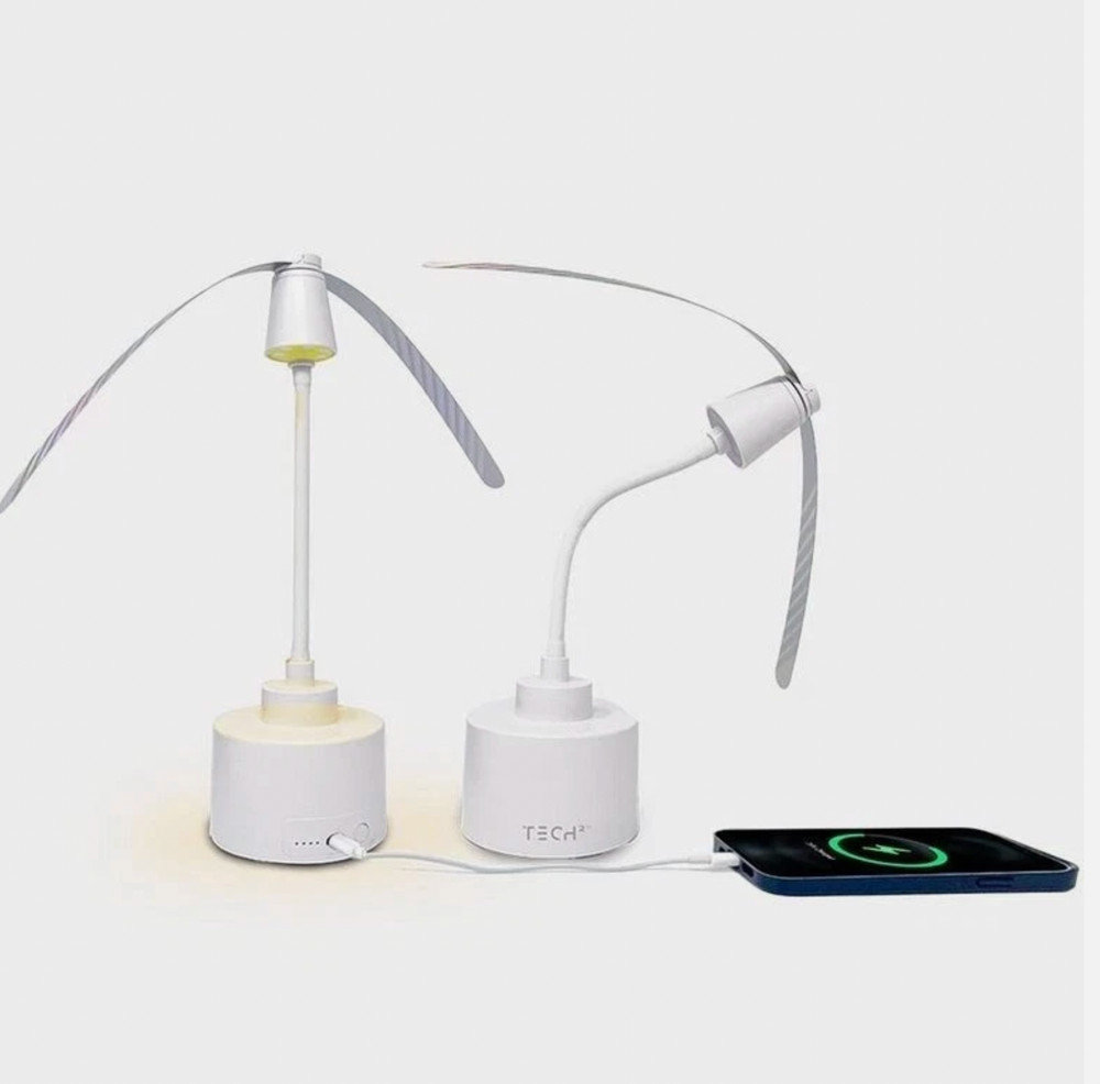 Tech Squared Fly Fan 2pack with Lamp and Powerbank - White