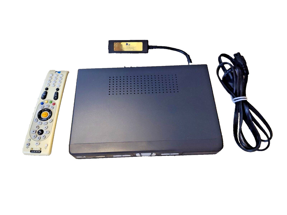 DirecTV Satellite Receiver Model D10-300 - W/Remote & Power Cord