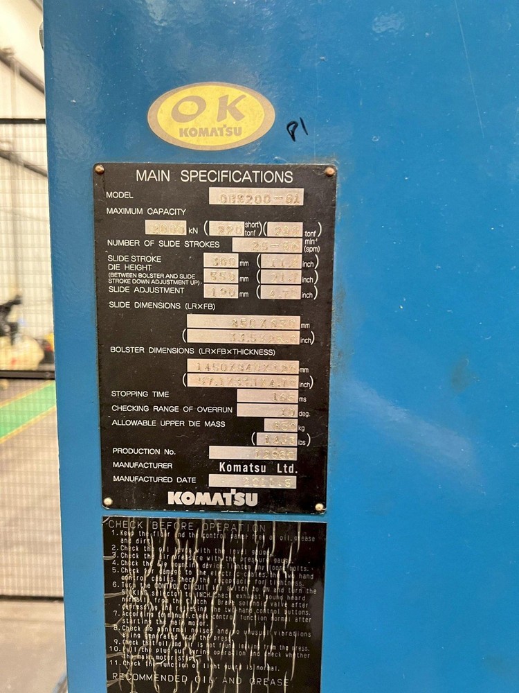 220 TON KOMATSU GAP FRAME PRESS