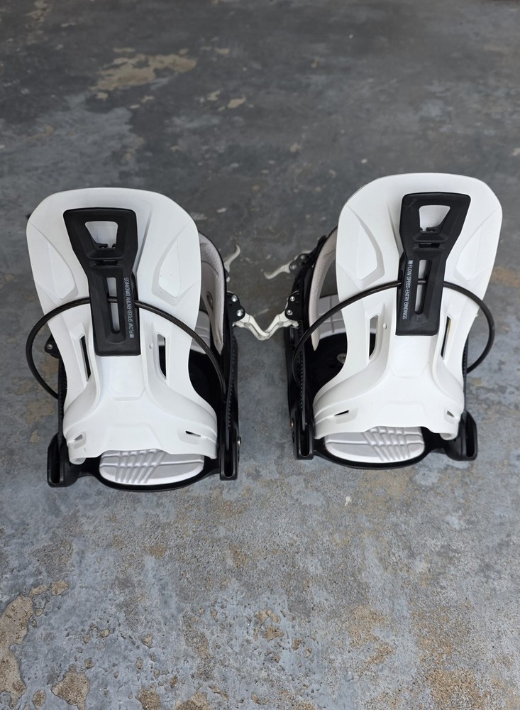 Flow Flight White Stormtrooper Snowboard Bindings - Large