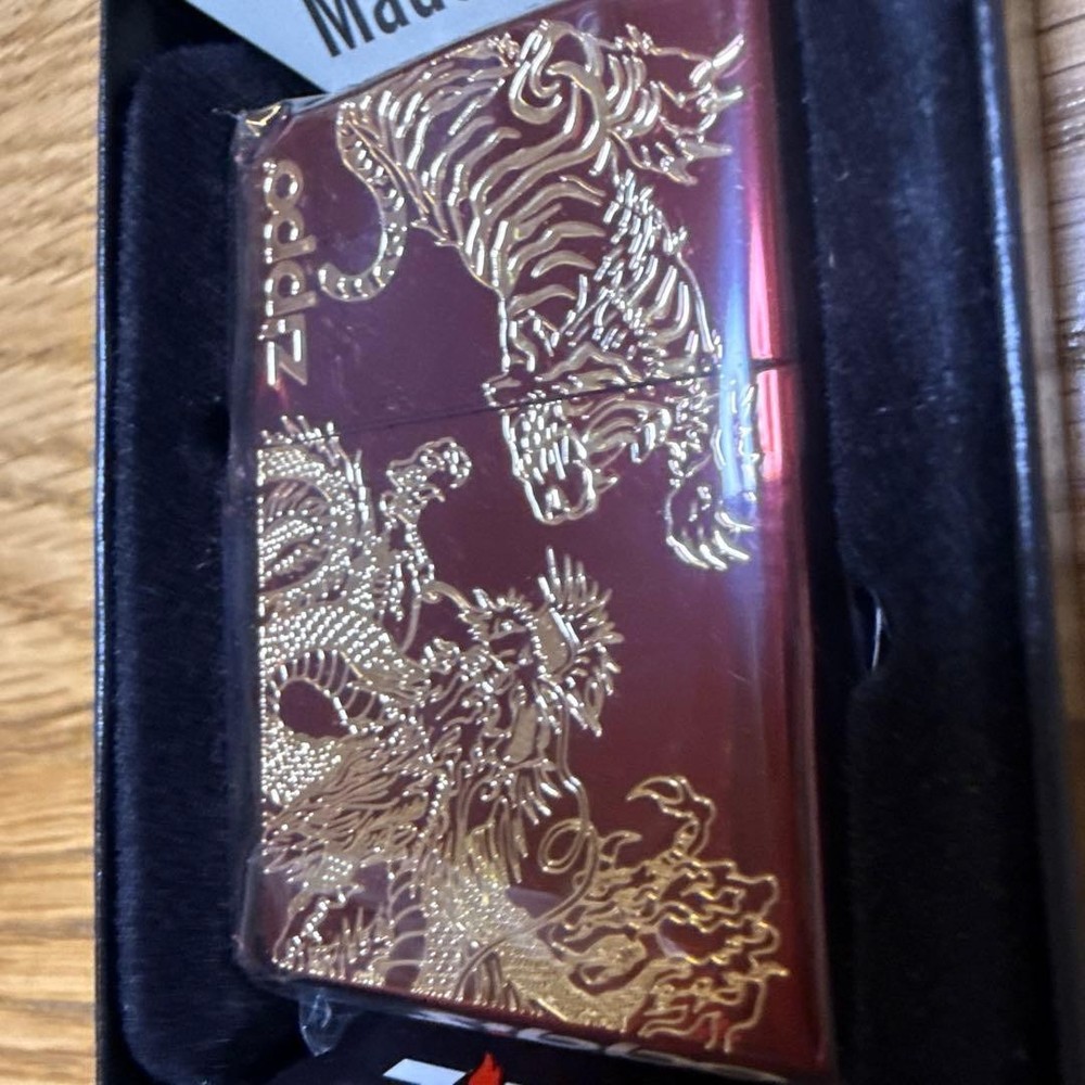 Zippo Lighter Dragon Tiger Japanese Pattern Red Gold Etching One Side Processing