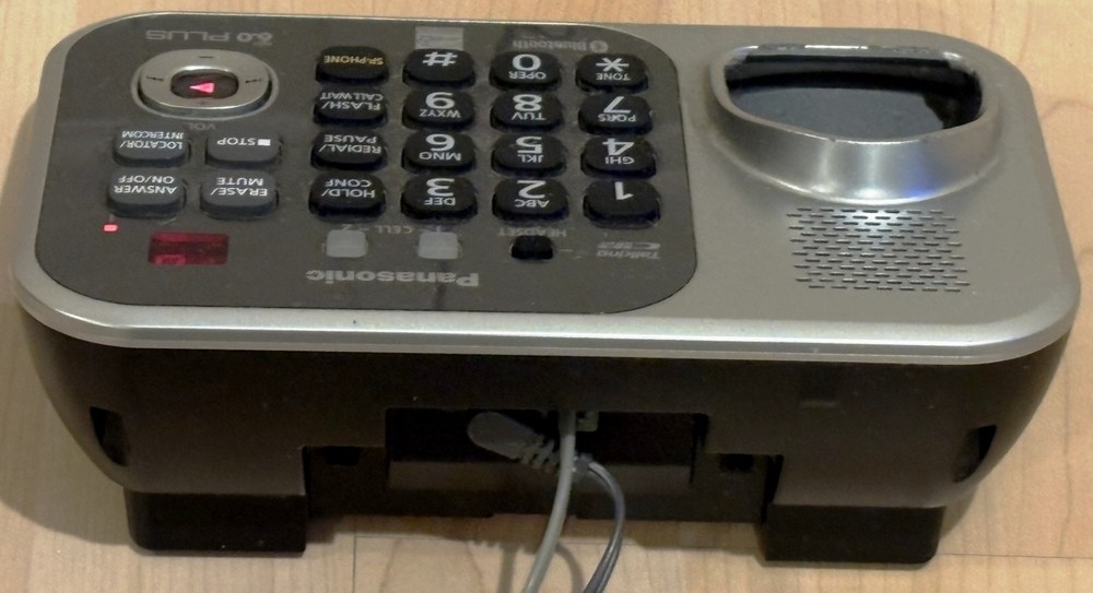 Panasonic KX-TG7741 Base Plus PNLV226 Adapter