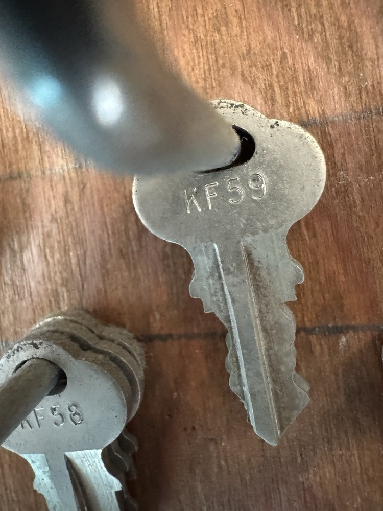 OMC Vntg Outboard Ignition Key # KF59