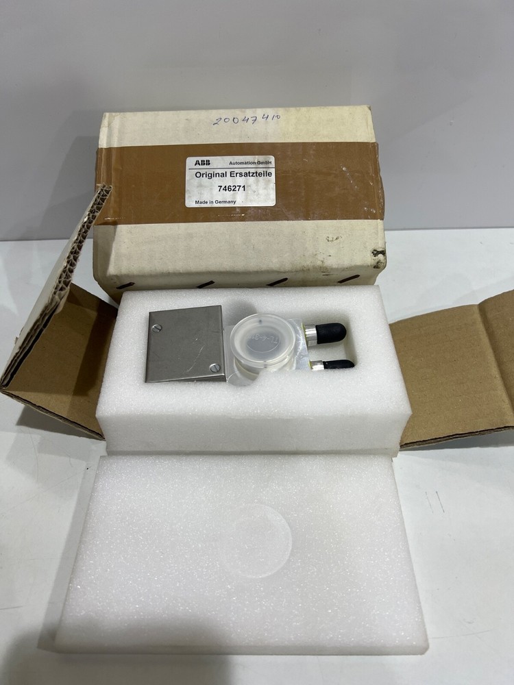 ABB 746271 CO CARBON MONOXIDE DETECTOR