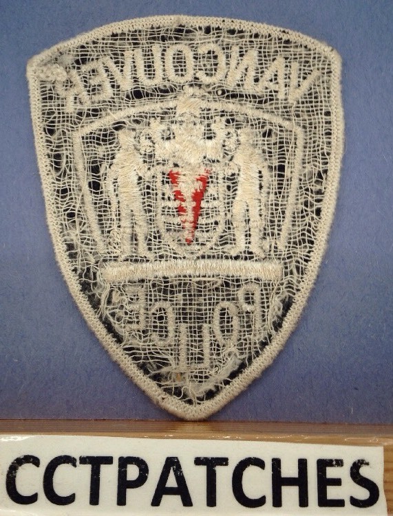 VANCOUVER, CANADA POLICE (SMALL) SHOULDER PATCH 2