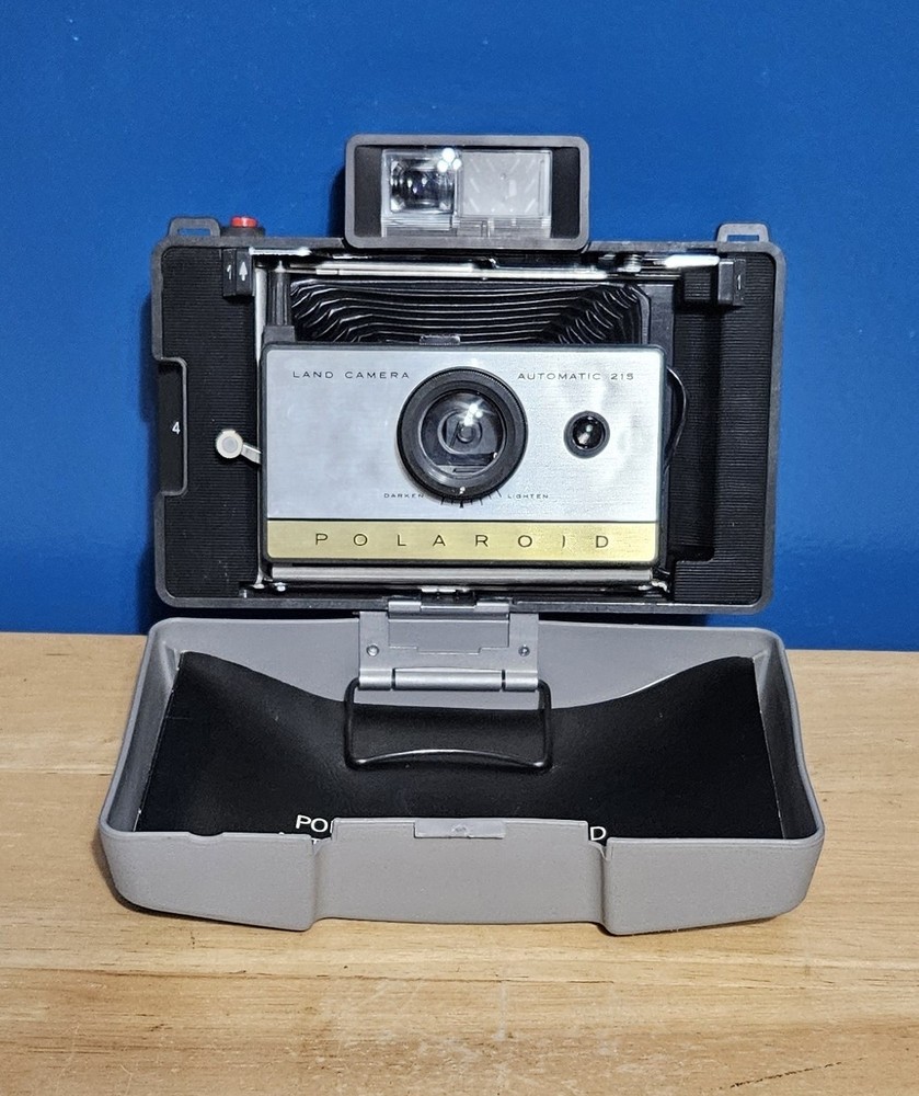 Vintage Polaroid Automatic 215 Land Camera